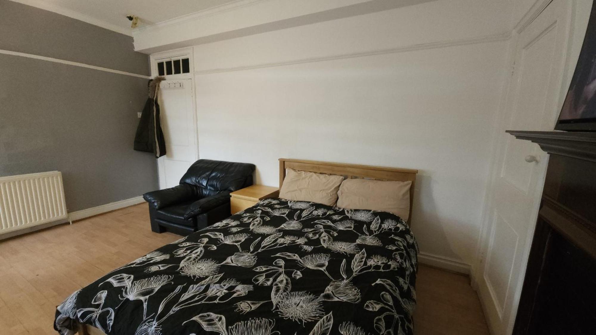London Edgware Station Apartment Bagian luar foto