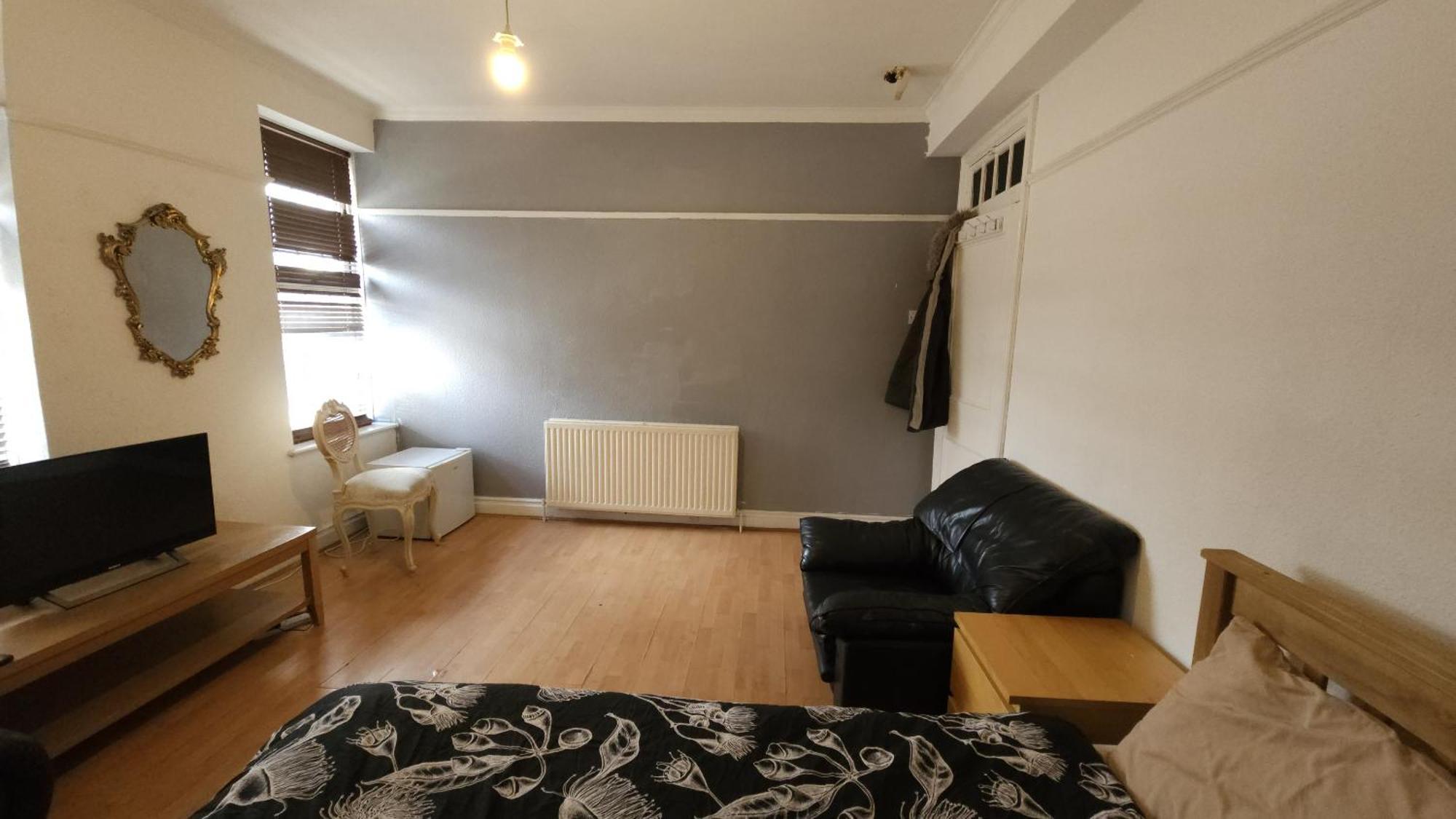 London Edgware Station Apartment Bagian luar foto