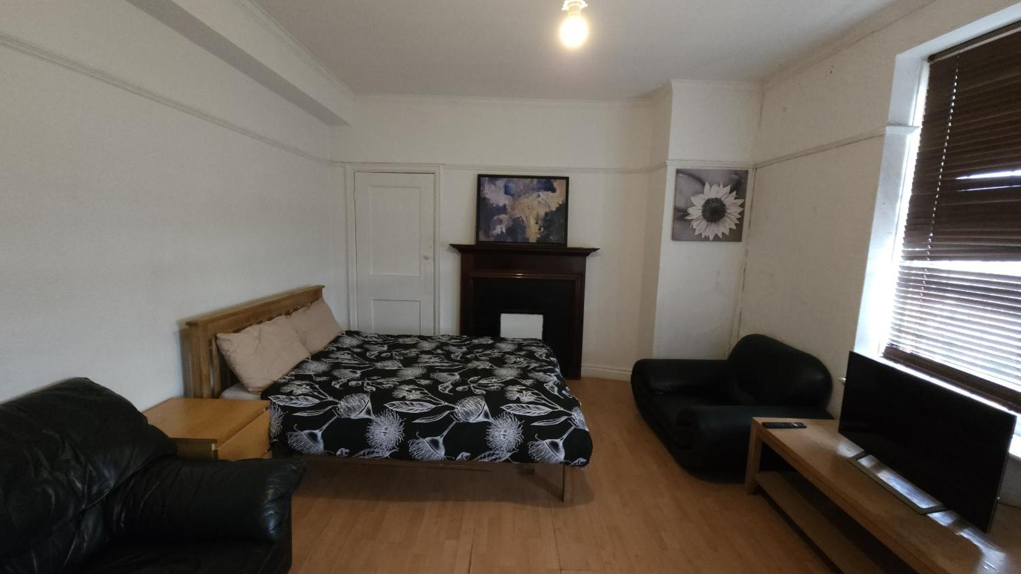 London Edgware Station Apartment Bagian luar foto