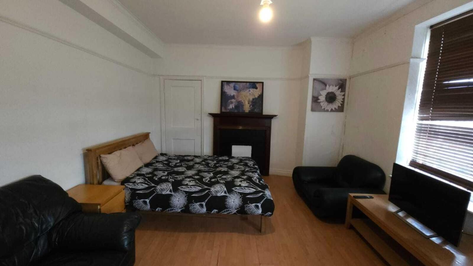 London Edgware Station Apartment Ruang foto