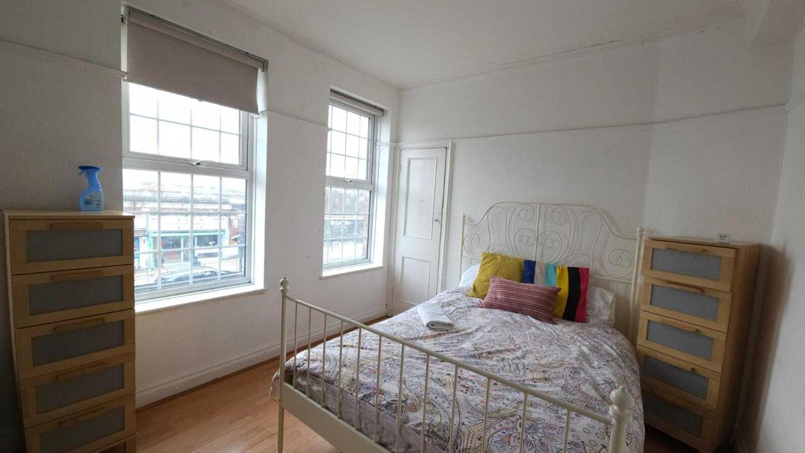 London Edgware Station Apartment Ruang foto