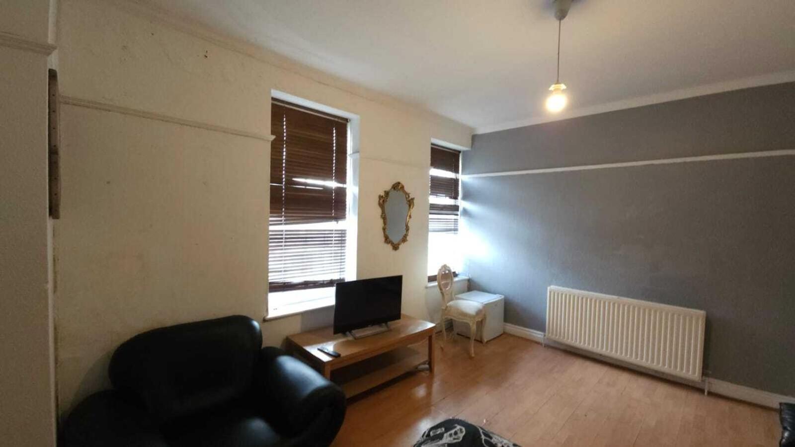 London Edgware Station Apartment Ruang foto