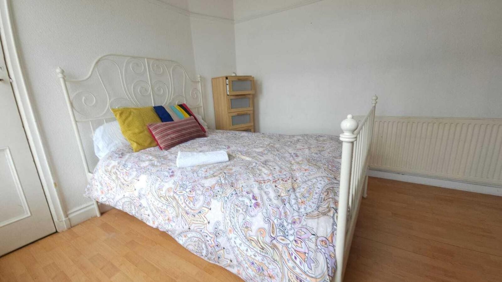 London Edgware Station Apartment Ruang foto