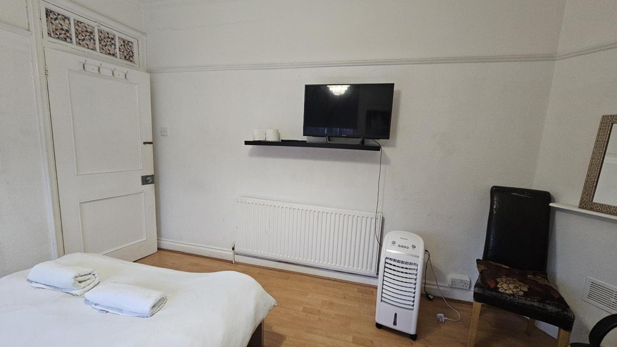 London Edgware Station Apartment Bagian luar foto