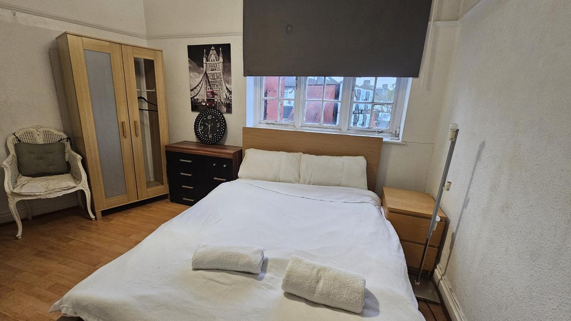 London Edgware Station Apartment Bagian luar foto